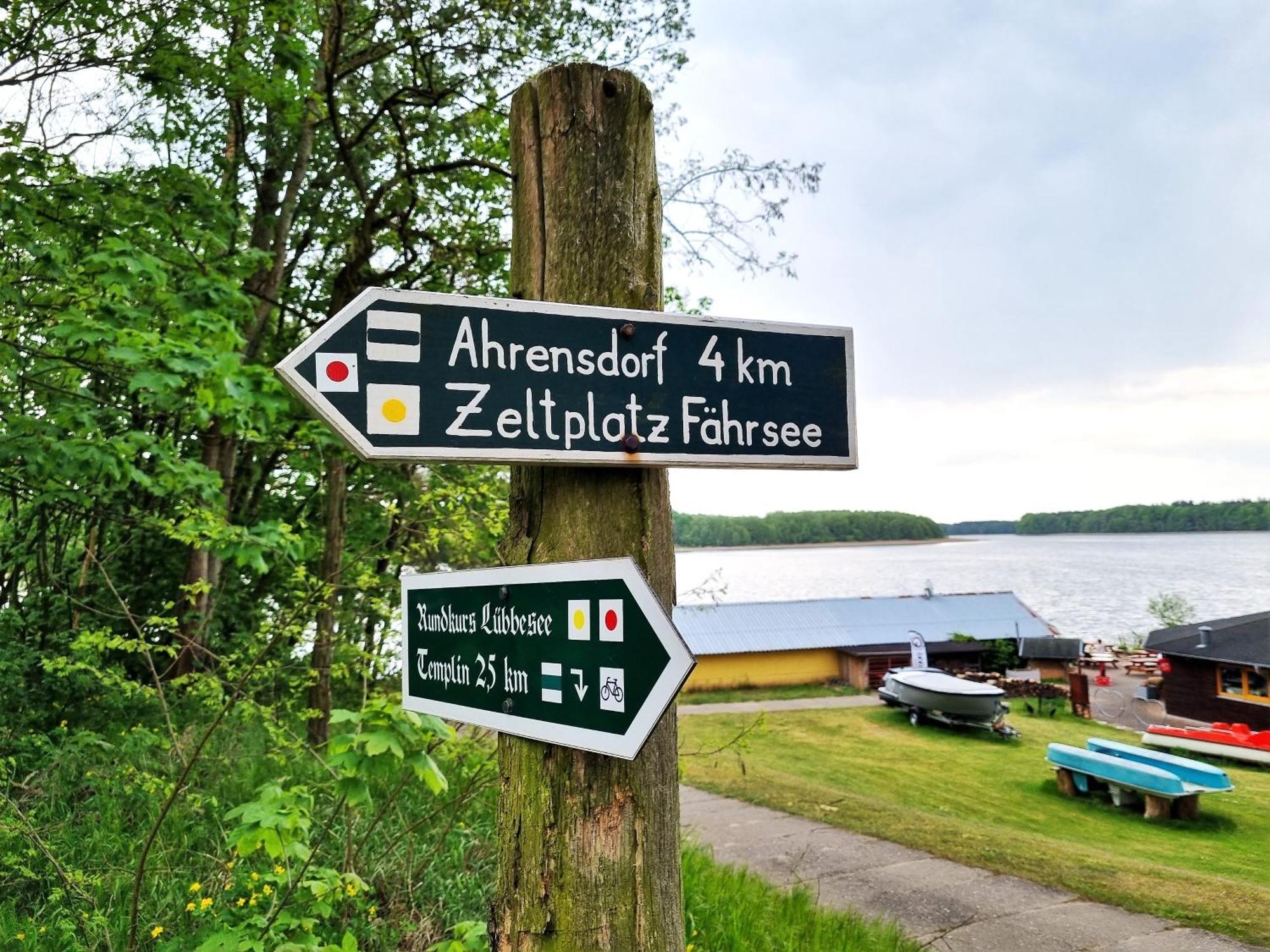 Ferienhaus Direkt Am See Uckermark Templin Bagian luar foto